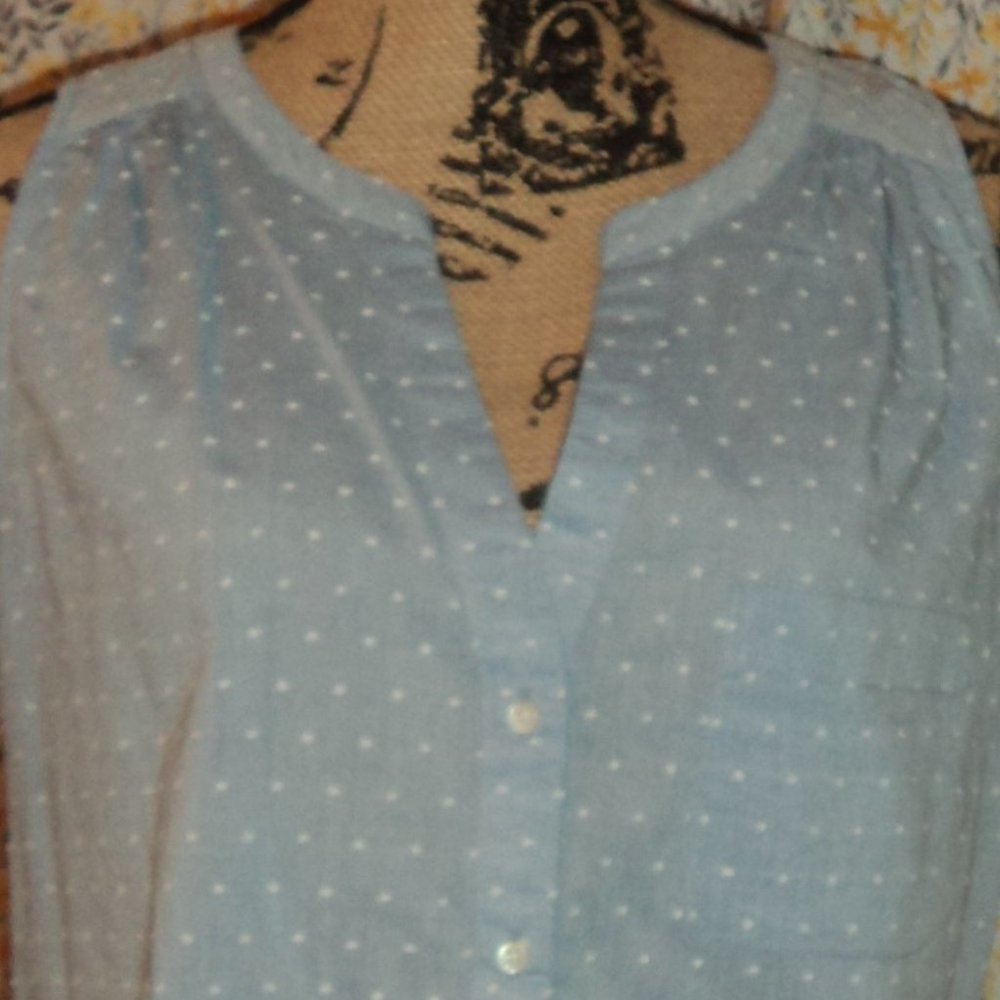 Sleeveless Top/Blouse